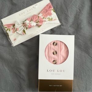 NWT 0-3M Sophie Top and Bottoms with Matching Bow